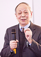 Prof. Zheng Youdou of Nanjing University